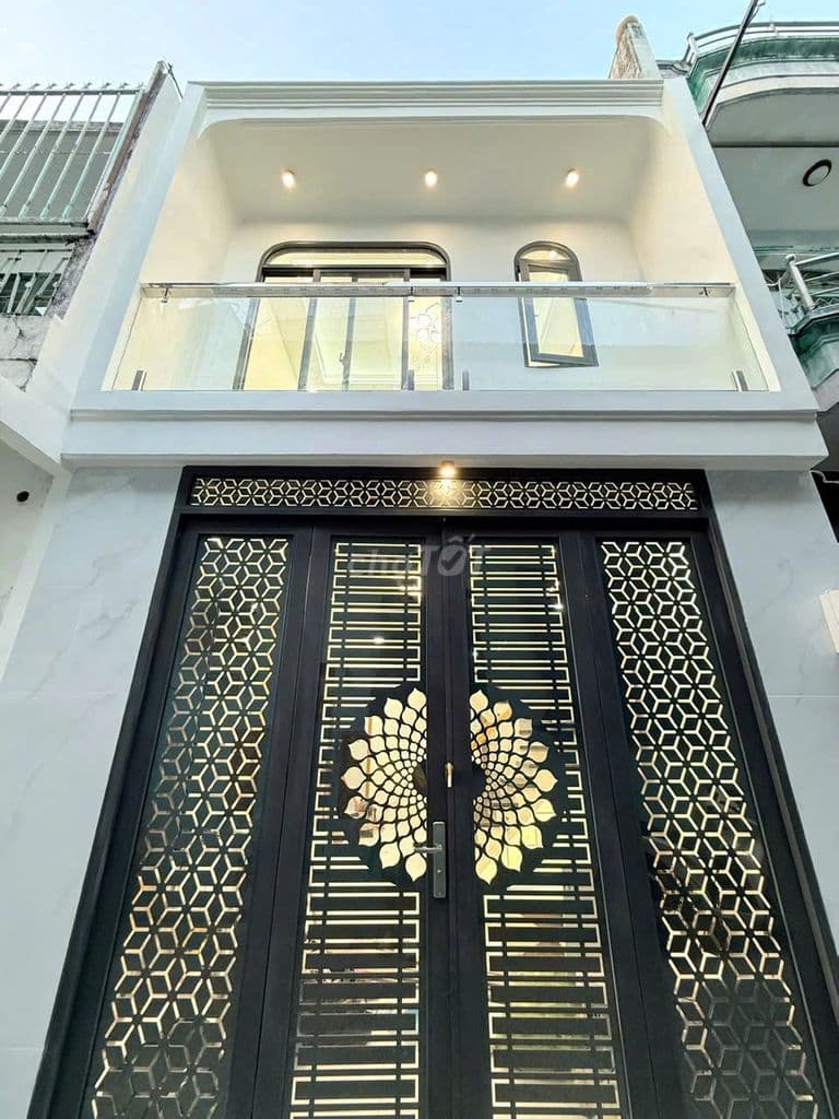 NHÀ ĐẸP HXH KHUÔNG VIỆT - TẶNG FULL NỘI THẤT CAO CẤP