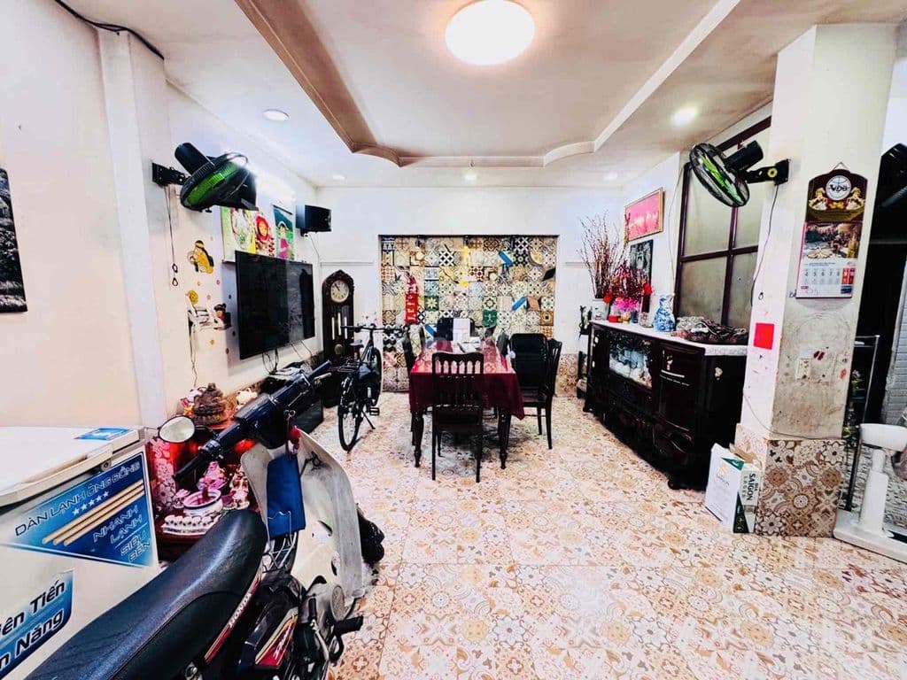 • HẺM NHỰA OTO TRÁNH - BÙI ĐÌNH TUÝ - 3 TẦNG - 48m2 - Chỉ: 7.98T
