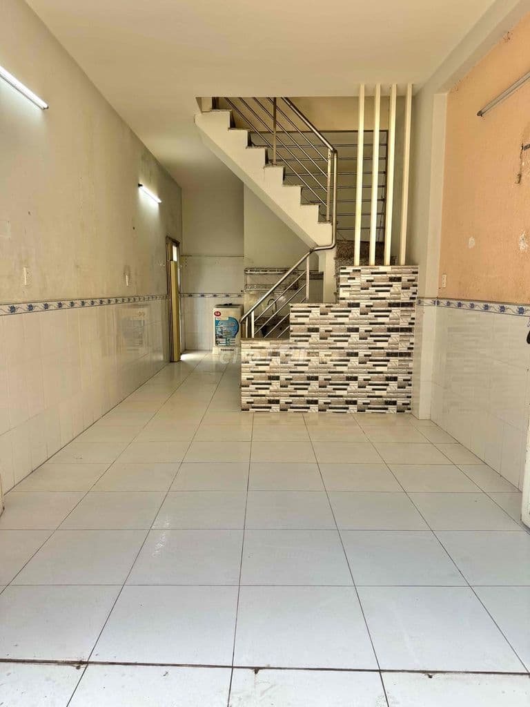Căn góc hẻm xe hơi ngay ngã 3 Long Hậu đg Lê Văn Lương nối dài - Ảnh 2
