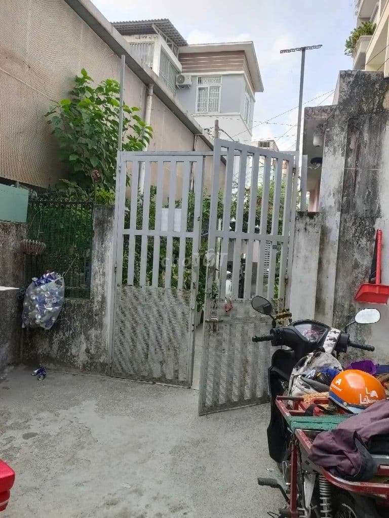 nhà chính chủ bán