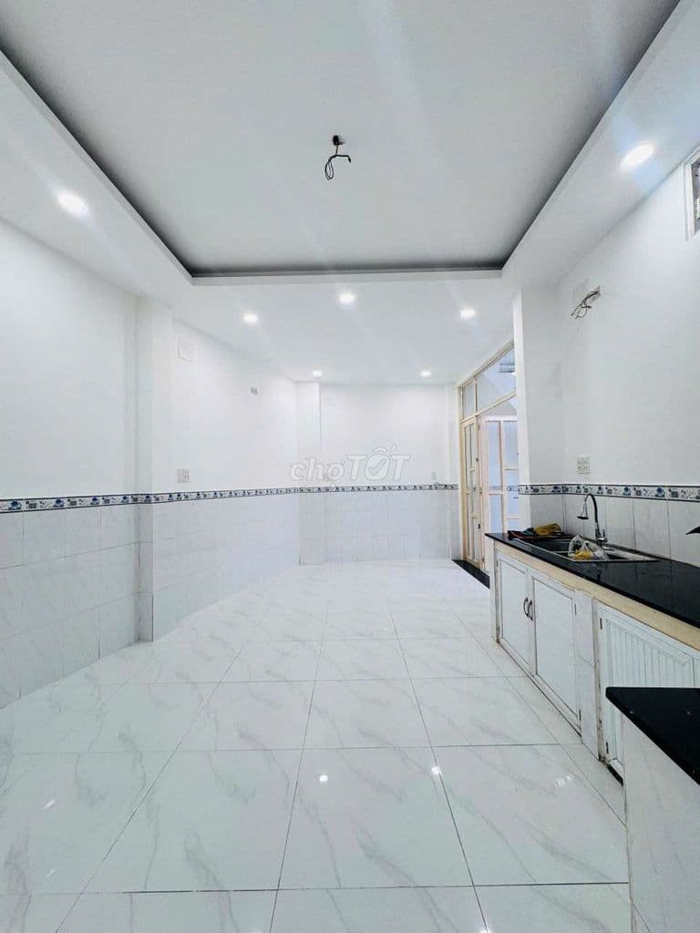 Cần thanh lý gấp căn nhà Nguyễn Trung Trực, Sổ hồng riêng, - Ảnh 2
