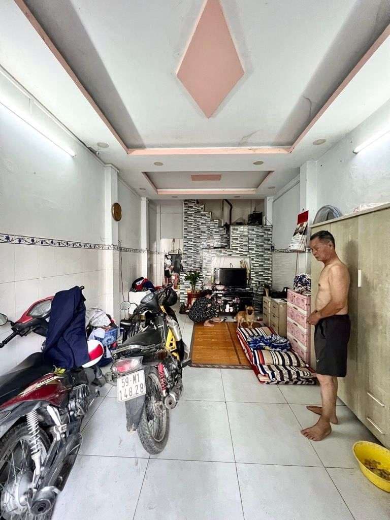 Chú Long bán gấp nhà 2 tầng BTCT, HXH 4m, ô tô đậu cửa Bình Tân - Ảnh 3