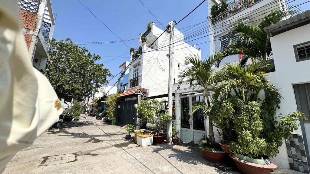 NHÀ HẺM TRƯỚC NHÀ RỘNG THOÁNG - 83M2 - ĐỐI DIỆN VẠN PHÚC - Ảnh 3