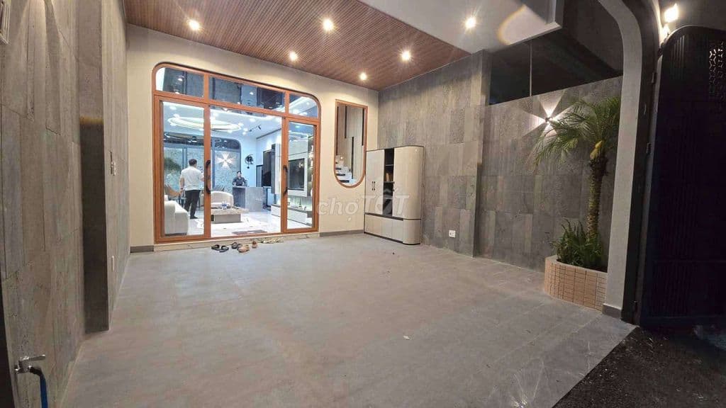 Siêu Phẩm Nhà phố ngang 5,5m Đẹp Như Villa Đ. Thạnh Xuân 25 - Ảnh 3