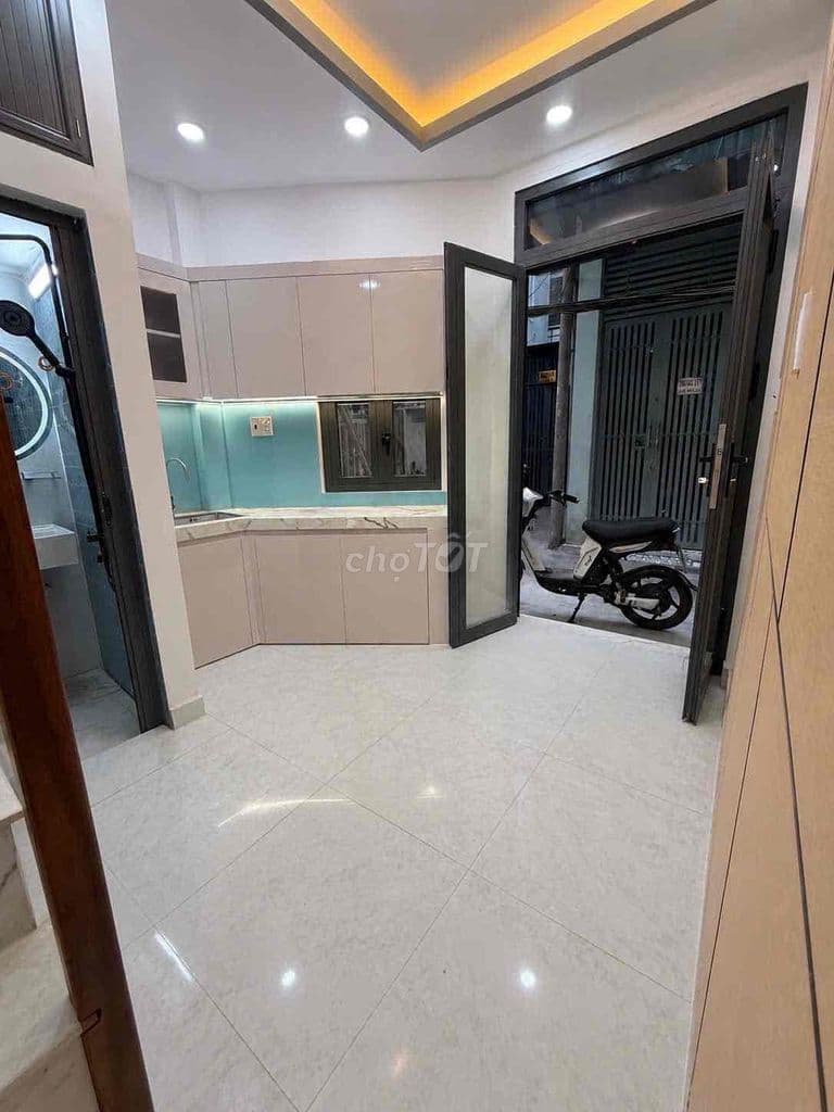2t150-BÁN NHÀ ĐẸP 02 TẤM ĐÚC - KDC HH - TÔN ĐẢN - Ảnh 2