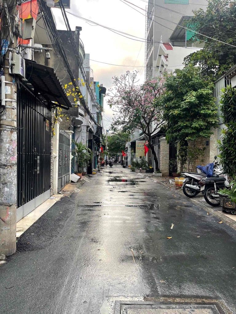 Bán nhà Huỳnh Văn Nghệ 2 tầng ngang 5.6m, 117m², hẻm ô tô 6m, 11.x tỷ