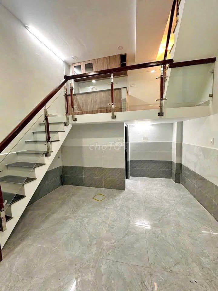 Giá 590 Triệu - Ngay Metro Tân Thới Hiệp - Sát Vách Gò Vấp