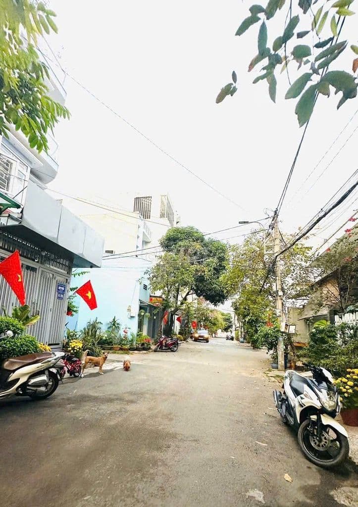 Chính chủ bán nhà phố hẻm xe hơi phường Trường Thọ - Ảnh 2