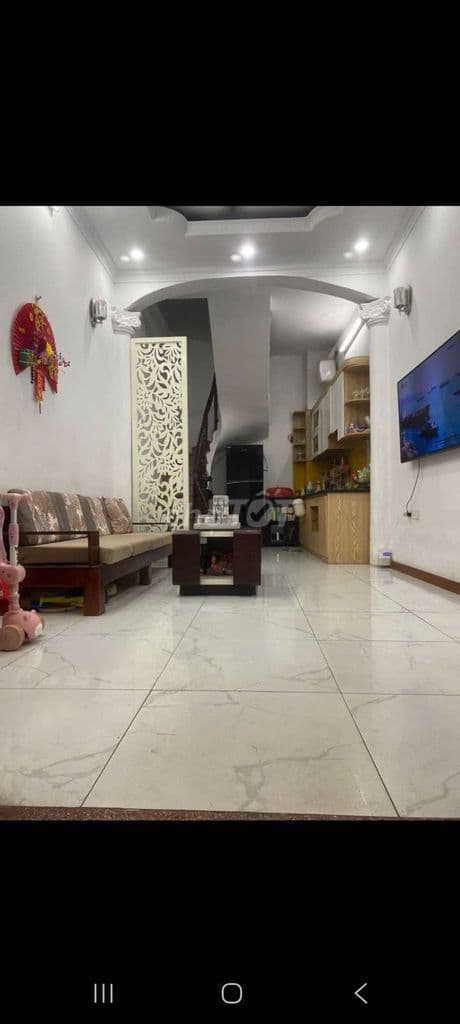 Bán nhà 5 tầng, ngõ 117 phố 8/3