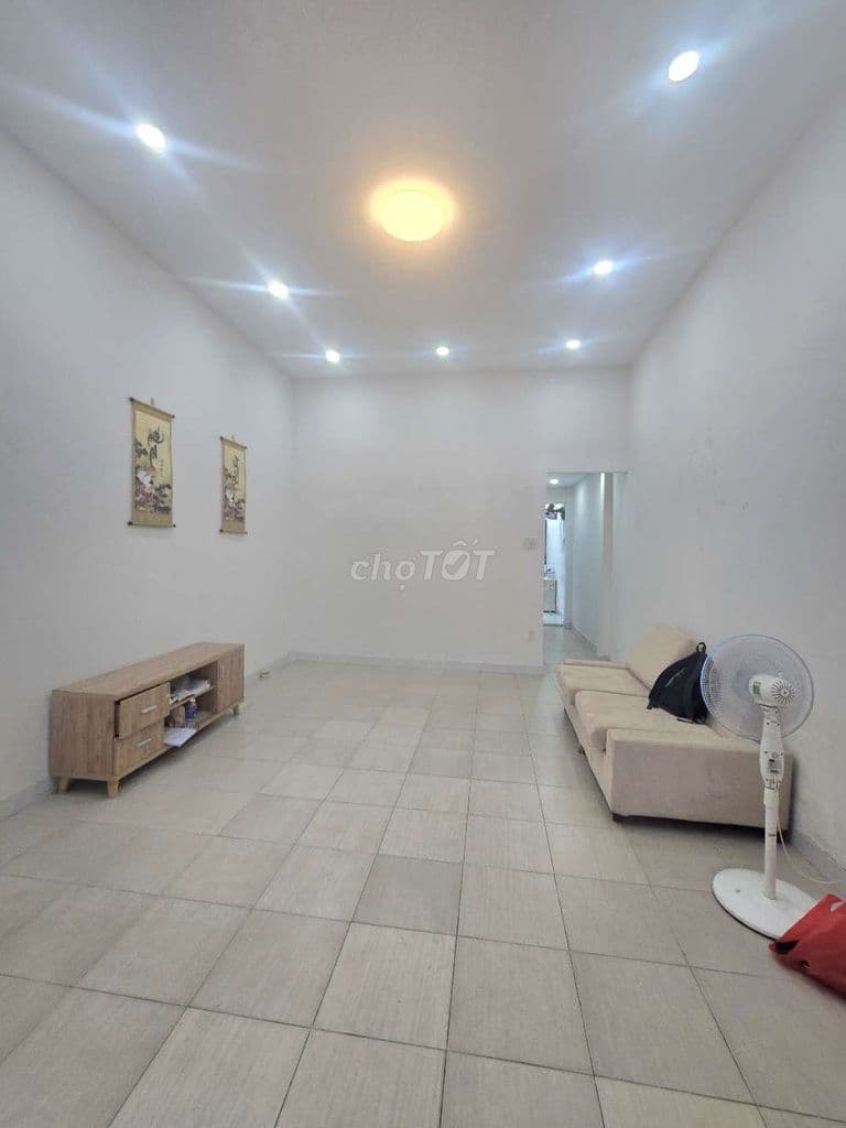 🏡 ĐỊNH CƯ VIP TÂN BÌNH - 100M RA SÂN BAY - TIỆN CON CÁI ĐI HỌC - Ảnh 2