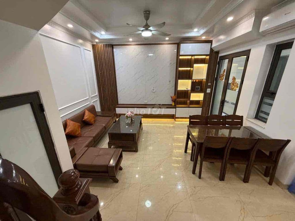 Rẻ nhất Nguyễn Sơn, 20m ra ô tô, chào 8 tỷ 4