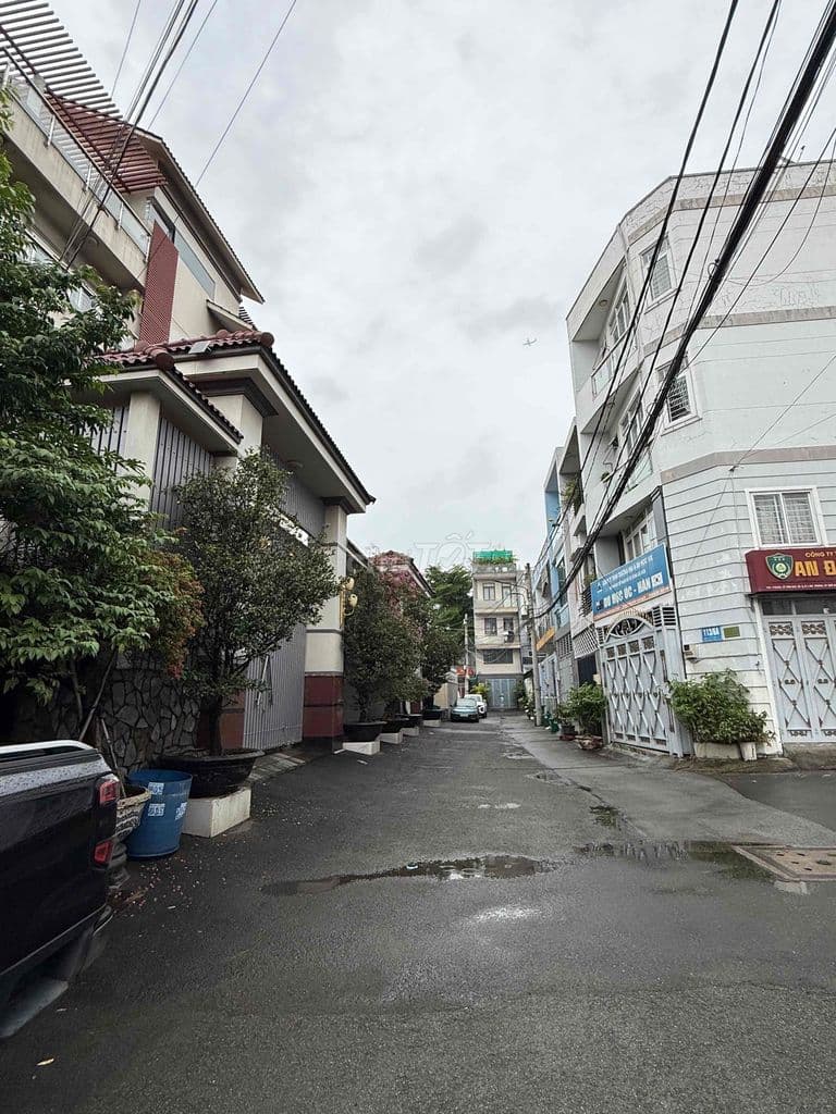 LÔ ĐẤT *** HẺM XE TĂNG ĐƯỜNG LÊ VĂN CHÍ phường Linh Trung