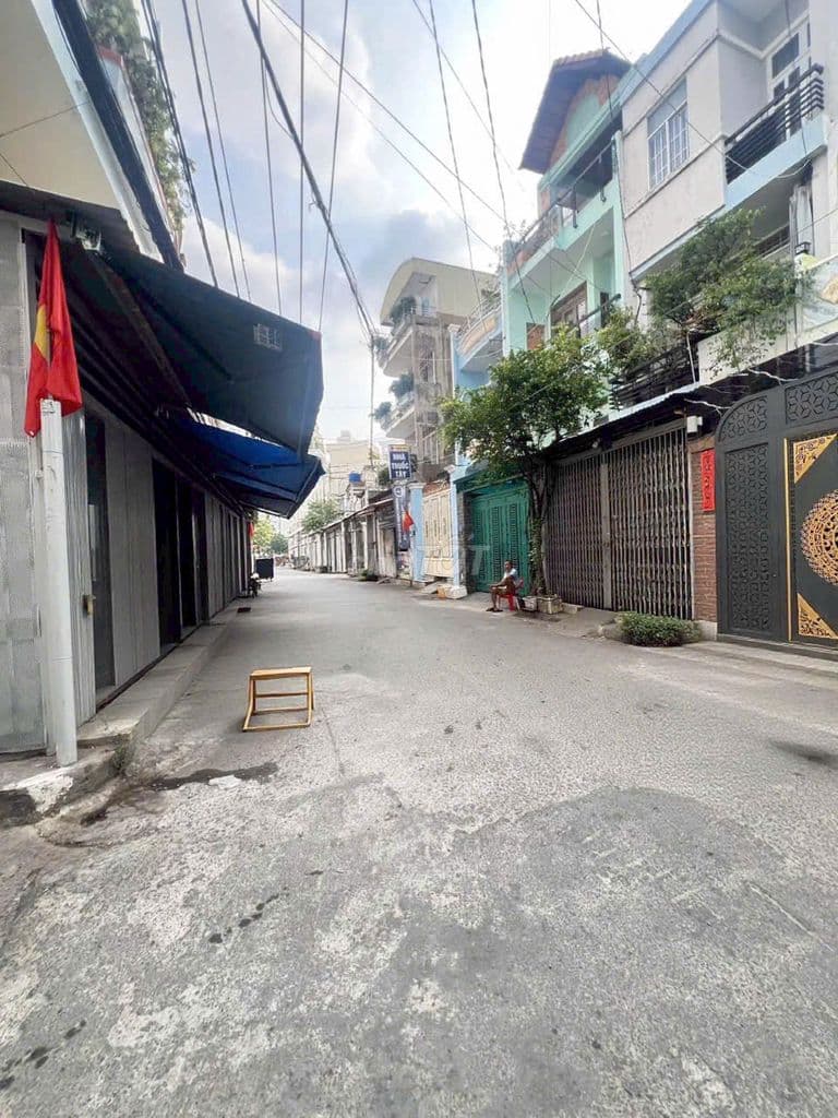 Bán nhà Trịnh Đình Trọng Tân Phú, 2 tầng, DT 3.7x19m - Ảnh 2