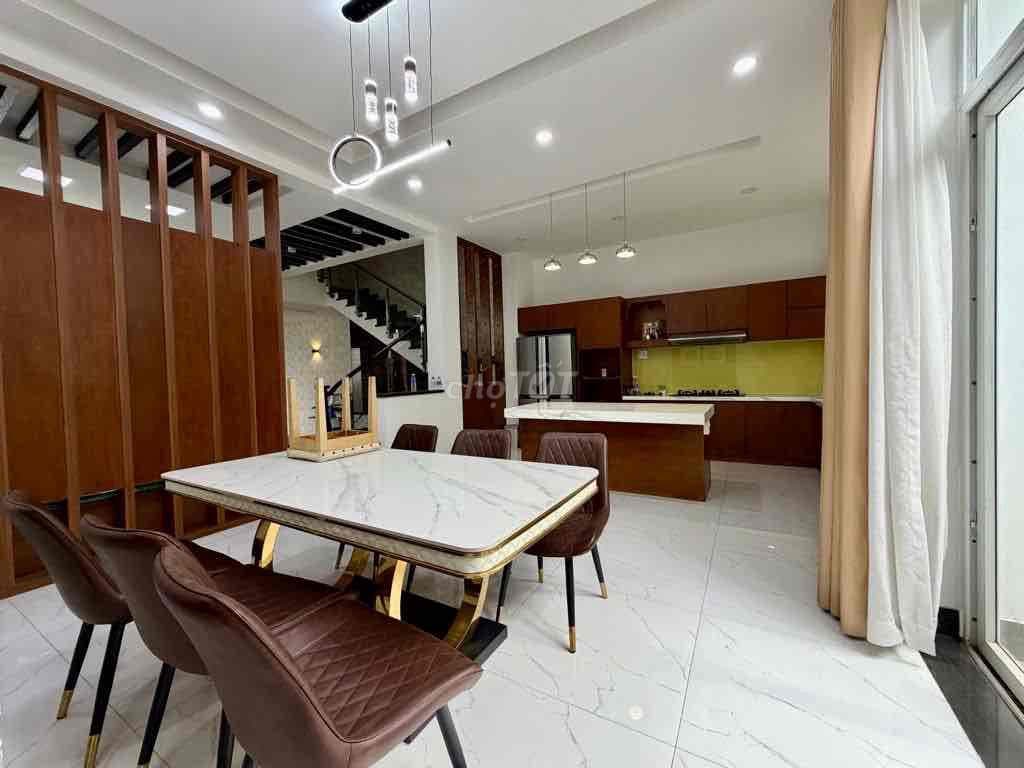 Nhà 4 Tầng 136,5m2 khu phong phú 5 đối diện bến xe quân 8 - Ảnh 2