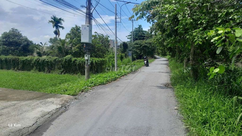 Cần bán gấp lô đất 1200m có 400m tc mặt tiền đường 151 Rạch Cây Xan