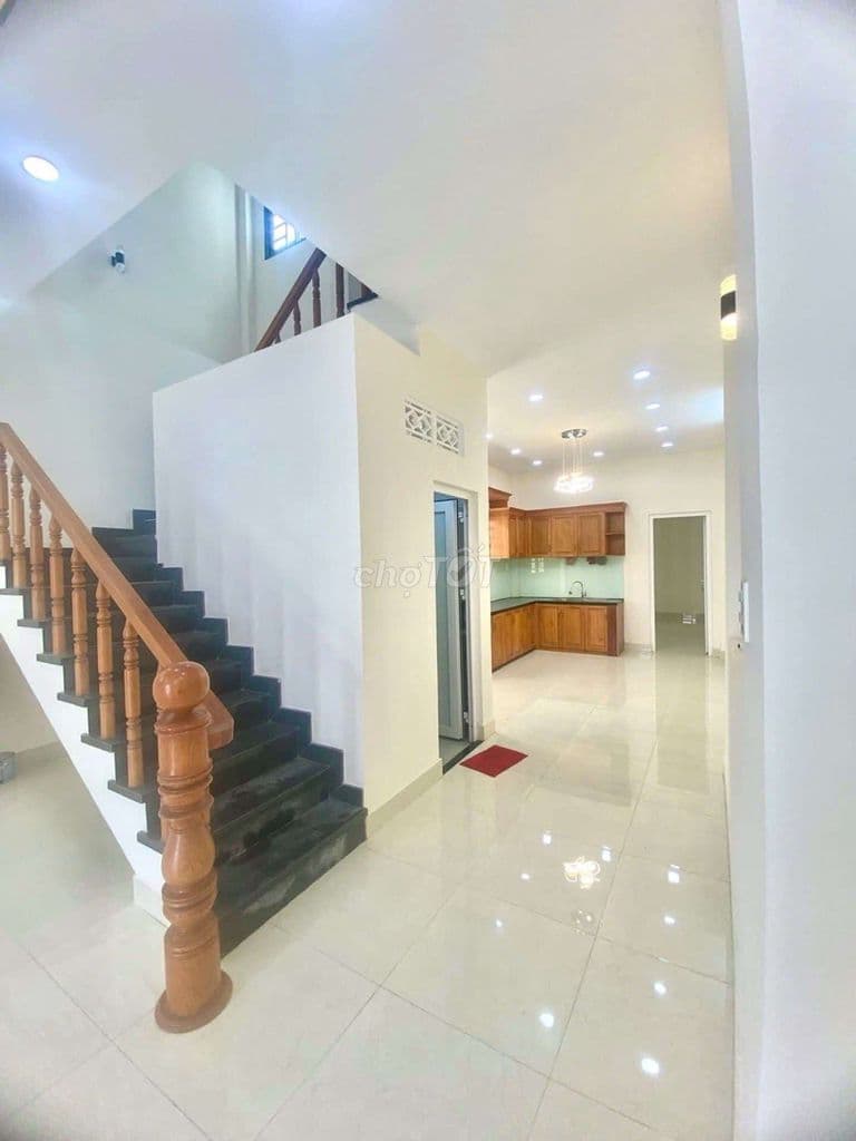 Nhà 4 tầng 70m2 - HXH Tô Ký - Ngay CV Phần mềm Quang Trung - 5,5 tỷ - Ảnh 3