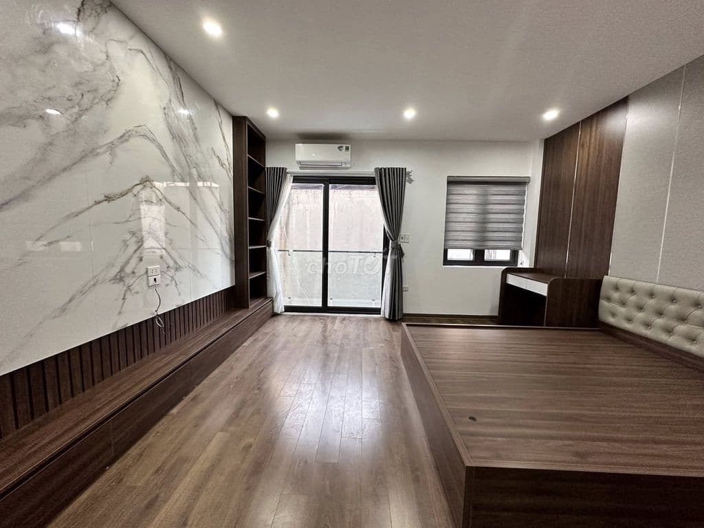 Nhanh! Nhà Trần Hữu Tước ô tô đỗ cửa, thang máy, view hồ, không qh. - Ảnh 2