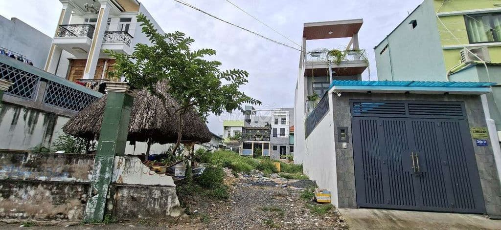 BÁN LÔ 88M ĐƯỜNG XE HƠI GÂN LÃ XUÂN OAI