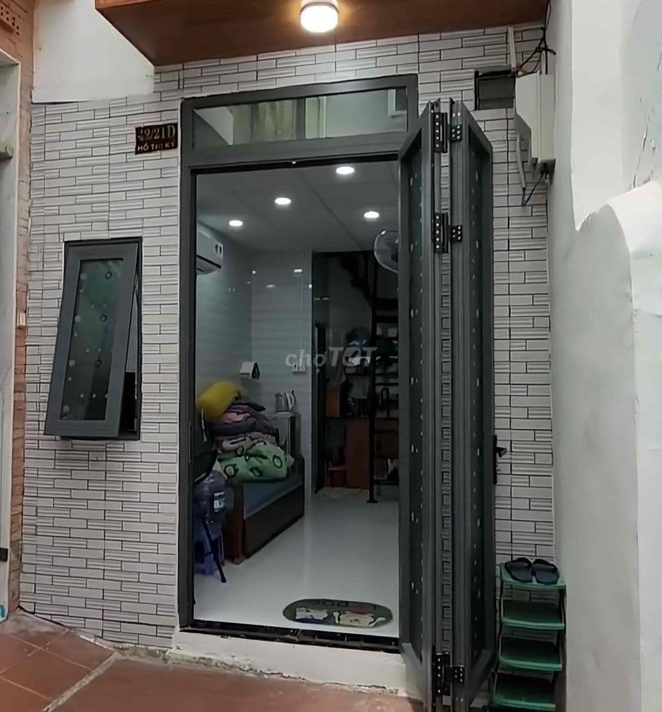 Bán nhà nhỏ xinh khu Hồ Thị Kỷ, chợ hoa phố ẩm thực đông đúc