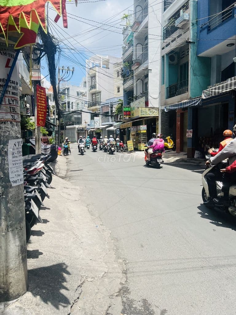 Nhà Mặt tiền ngay Bảy Hiền Tân Bình sát trạm Metro - góc 2 mặt thoáng - Ảnh 2