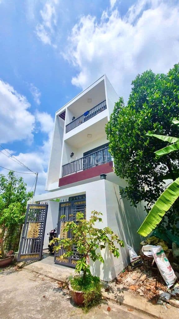 🔥Cắt Lỗ 500Tr ✅Nhà 3 Tầng Đ. Nguyễn Duy Trinh gần Chợ 💎Giá nhỉnh 4 Tỷ