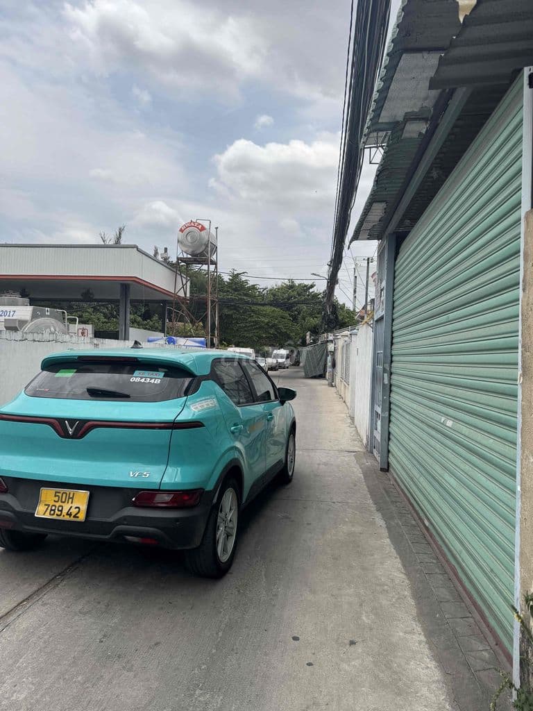 1,6Tỷ-HẺM XE HƠI HUYNH TAN PHAT -QUẬN7-2 TẦNG-VỊ TRÍ ĐẮC ĐỊA