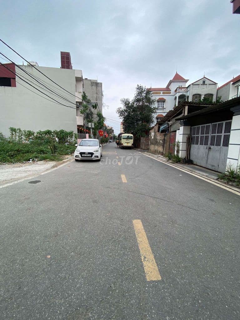E CẦN BÁN NHÀ 5 TẦNG DT 45M .E MỚI XÂY TÂM HUYẾT ĐỂ Ở GIÁ CHỈ 5TY7 - Ảnh 2