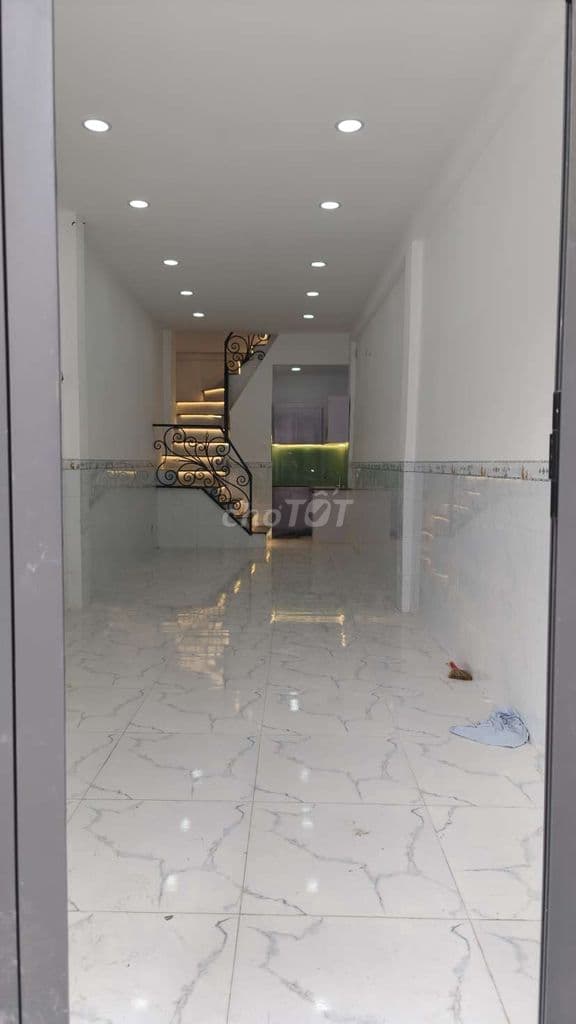 Siêu phẩm 2 tầng mặt tiền Q5 nhà mới 100% vừa ở vừa kinh doanh - Ảnh 3