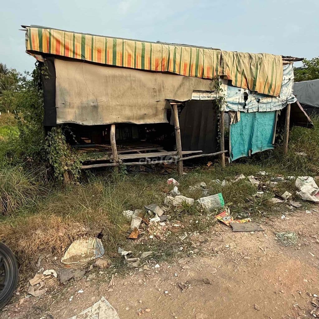 Bán đất vừơn 5x30m mặt tiền hẻm c1