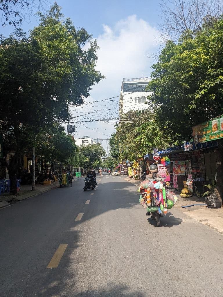 Cần bán gấp căn nhà hẻm xe hơi đường số 79 giá đầu tư - Ảnh 3