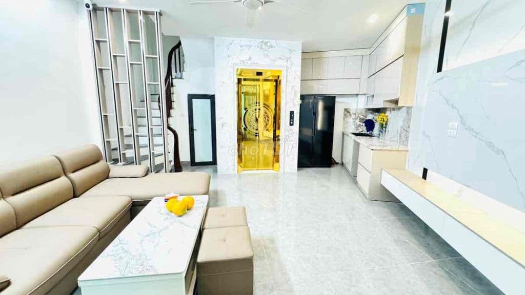 Giá tốt phố Minh Khai, lô góc, thang máy, 3 thoáng,ngõ nông 50m*6T - Ảnh 3