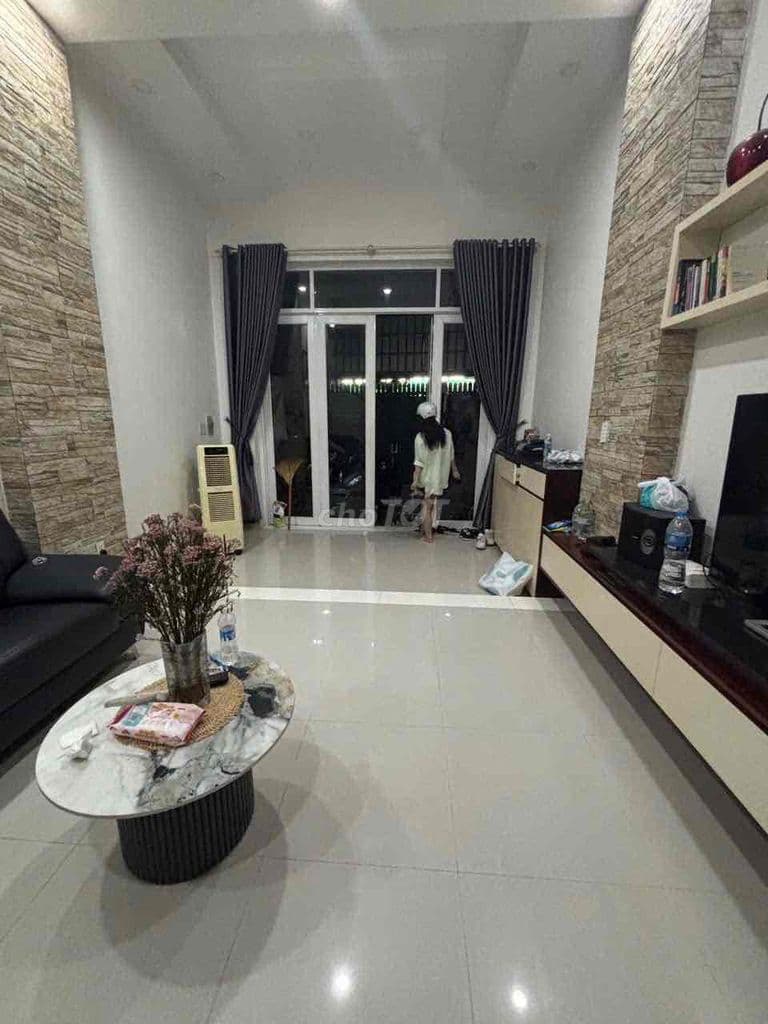 BÁN GẤP- NHÀ ĐẸP MẶT TIỀN TRẦN TẤN- TP- KD ĐƯỢC MỌI NGÀNH NGHỀ- 4TẦN - Ảnh 3