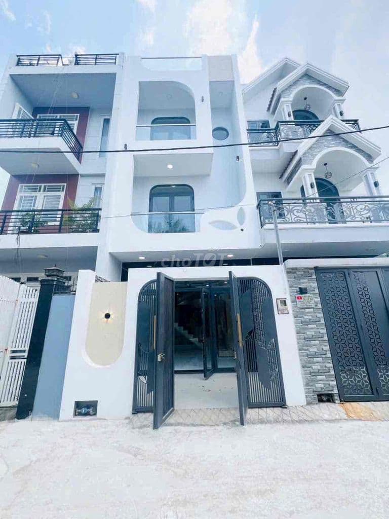 BÁN TRONG TUẦN GIẢM 450tr NHÀ 3 TẦNG GẦN VINHOMES MỚI KENG