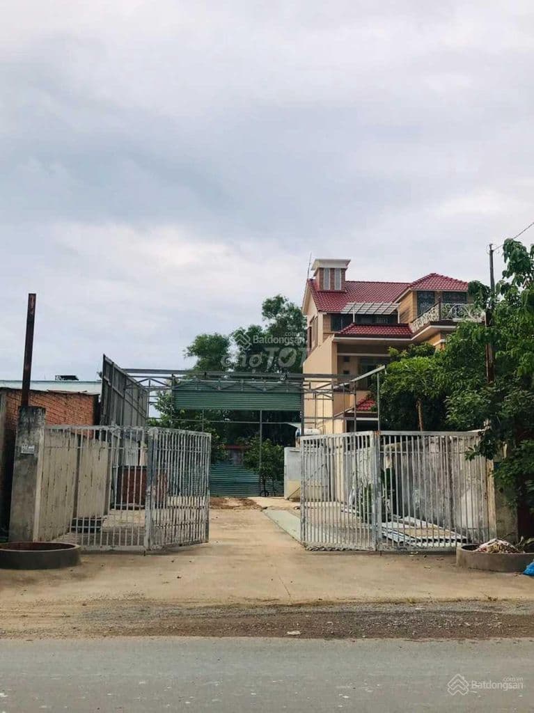 Bán đất ( DT 5x22m Giá 950Tr) đường Hồ Văn Tắng ngay Vinhomes Hóc Môn