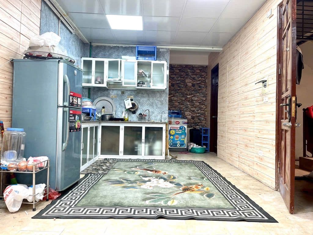 Chính chủ bán CCMN 65m2 - 2 Ngủ - Ngõ 328 Nguyễn Trãi - Giá 2.18 Tỷ