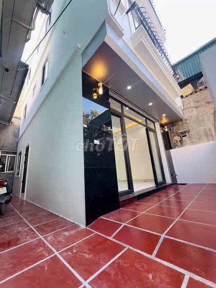 Nhà Lô Góc 4 tầng 55m2 5 ngủ Lạc Thị - Ngọc Hồi