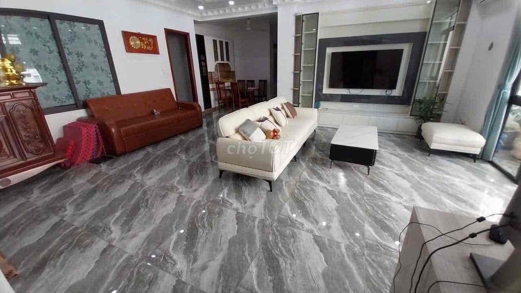 Hàng độc ! Cân CC sổ hồng Cầu Bươu-NT sang trọng-135m;3N;2VS-Dưới 7tỷ