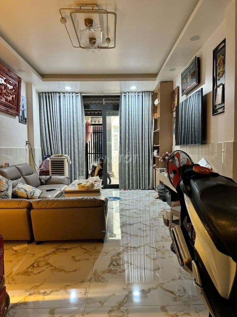 Bán nhà chính chủ Trần Nguyễn Hãn Quận 8, 58m2, 2 tầng, 4 PN.KQH. - Ảnh 2