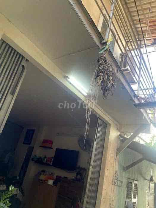 Bán nhà Bình Trị Đông 32m2, 4x8m, 2 tầng, 2pn, sổ hr, hẻm thông thoáng