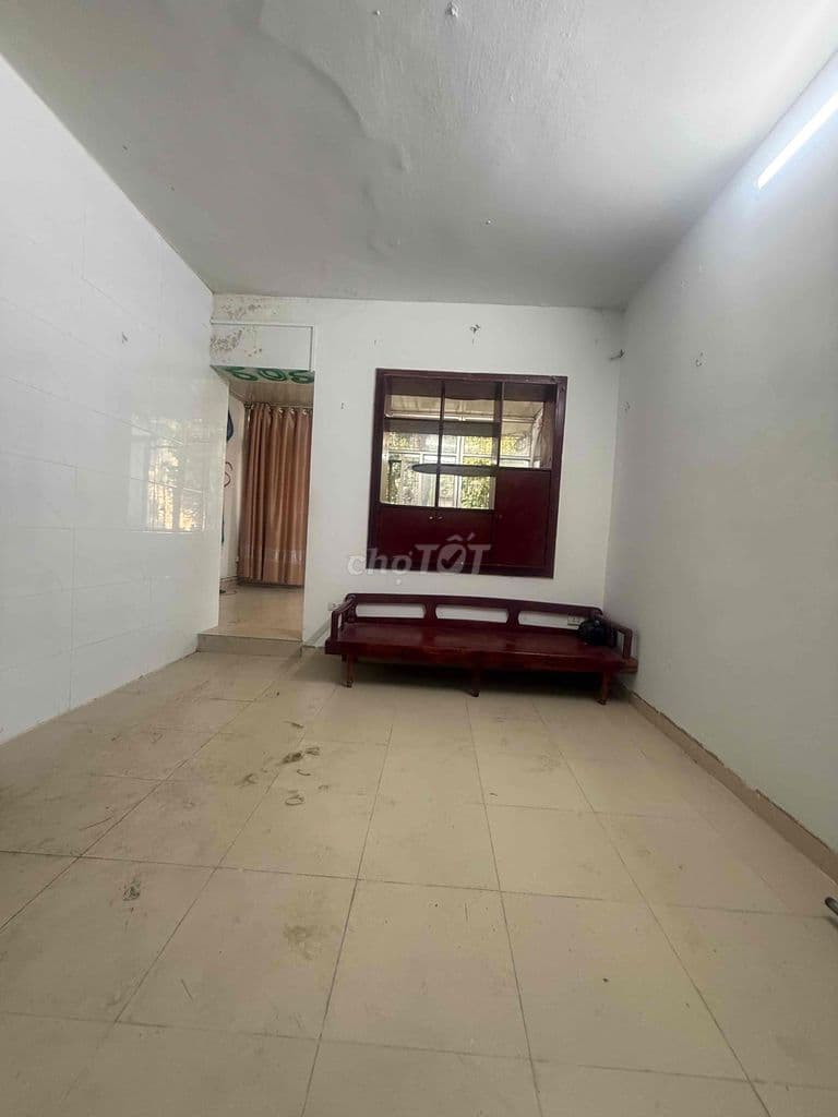 Bán TT Kim Liên-tầng 3, trung tâm Đống Đa. DT: 56m, 2 PN