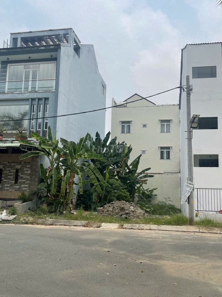 BÁN ĐẤT KHU DÂN CƯ MẶT TIỀN QUỐC LỘ 50 - GẦN BẾN XE QUẬN 8