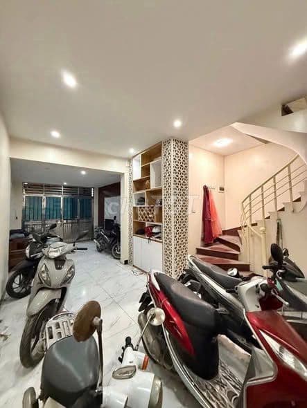 bán nhà phố Bạch Mai 6 tầng giá chỉ 10.45 tỷ - Ảnh 2
