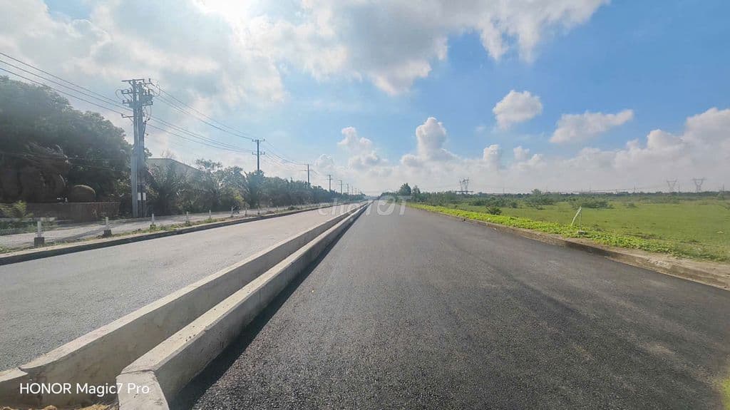 Bán đất tặng nhà , giá chỉ 1,6 tỷ sang tên trong ngày - Ảnh 3