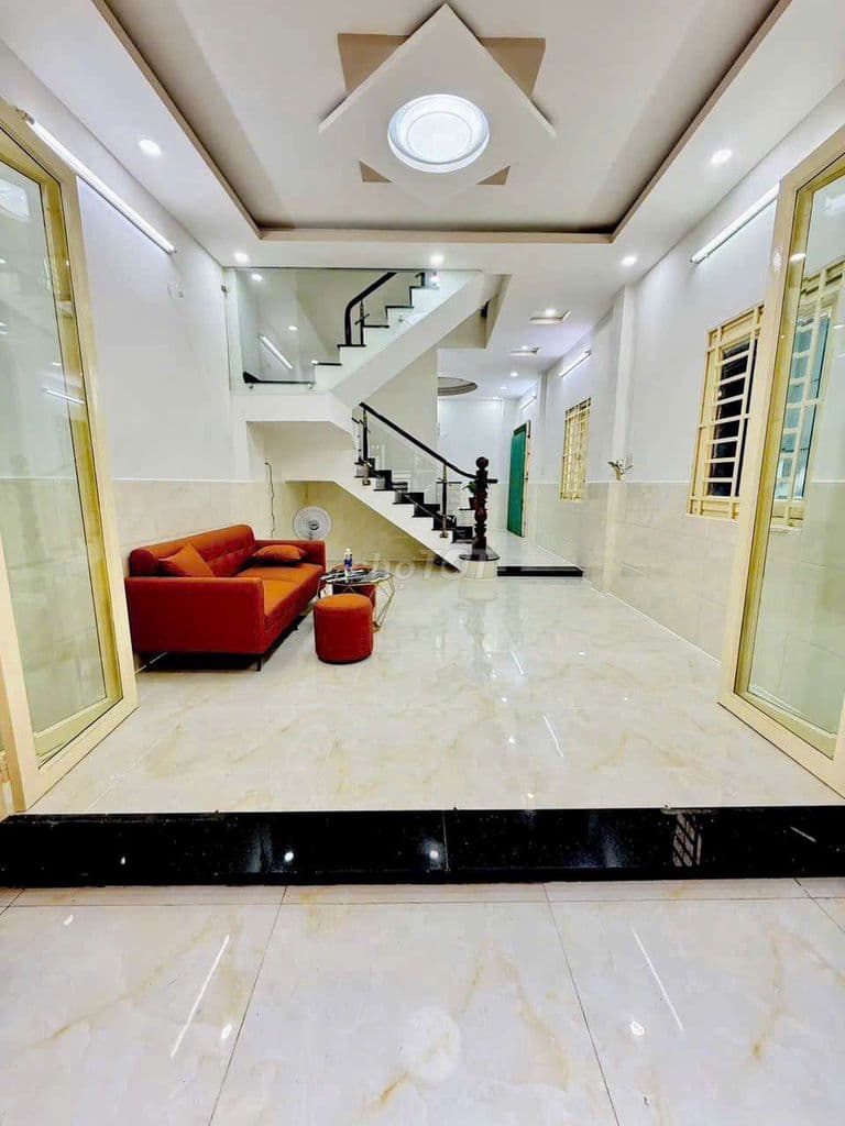 NHÀ SÁT MT VĂN CAO, TÂN PHÚ 2 TẦNG 44M - HƠN 5 TỶ. TL