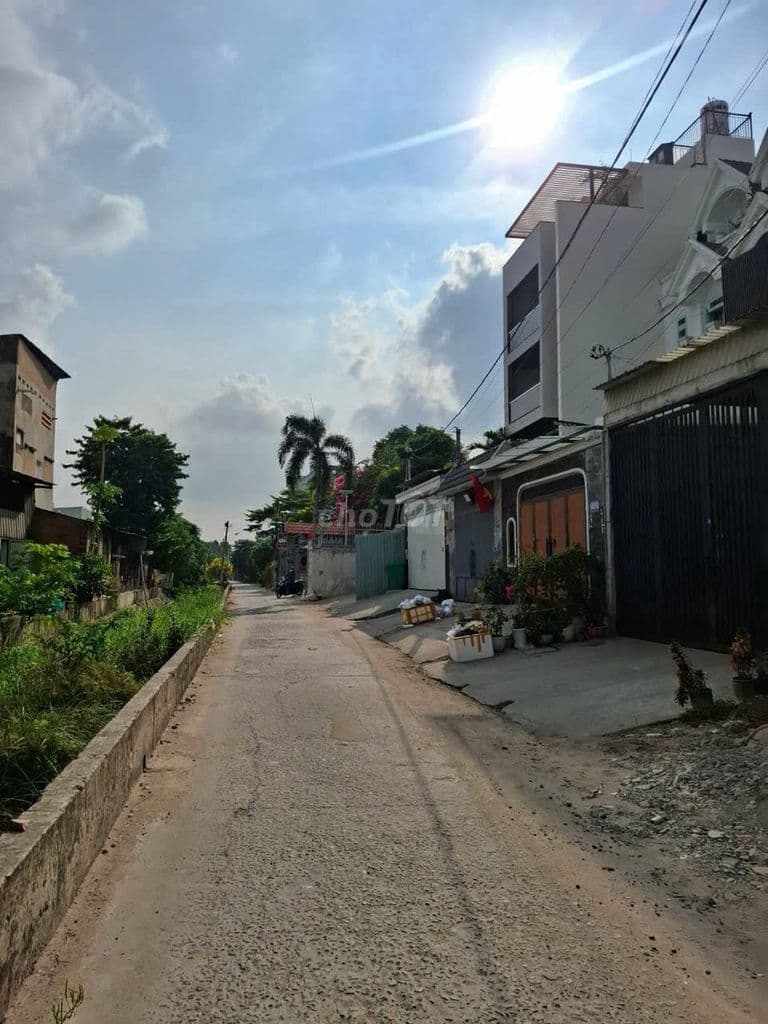 Bán 2 lô liền kề đất 1 xẹc ngắn đường Hà Huy Giáp - Gần CĐ Điện Lực