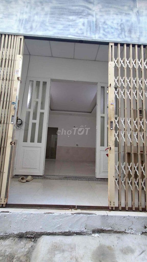 nhà 60m2 full thổ cư 2 phòng ngủ hướng bắc