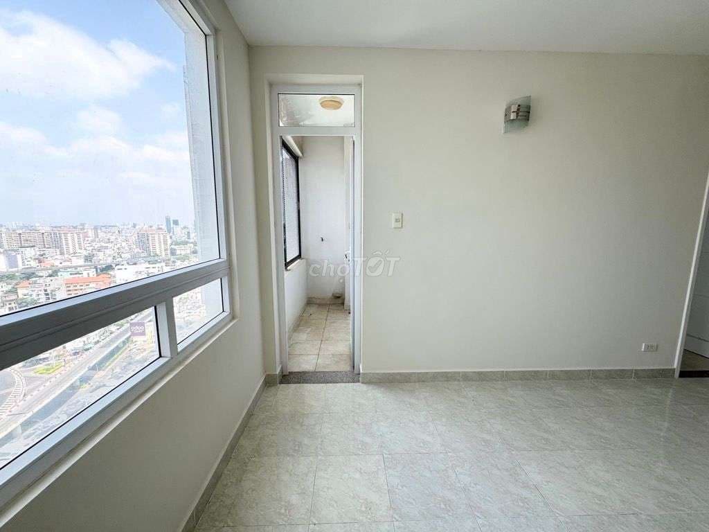 HÓT căn hộ 50m2 chung cư RIVERSIDE 90 Nguyễn Hữu Cảnh giáp Q1 gấp bán - Ảnh 3