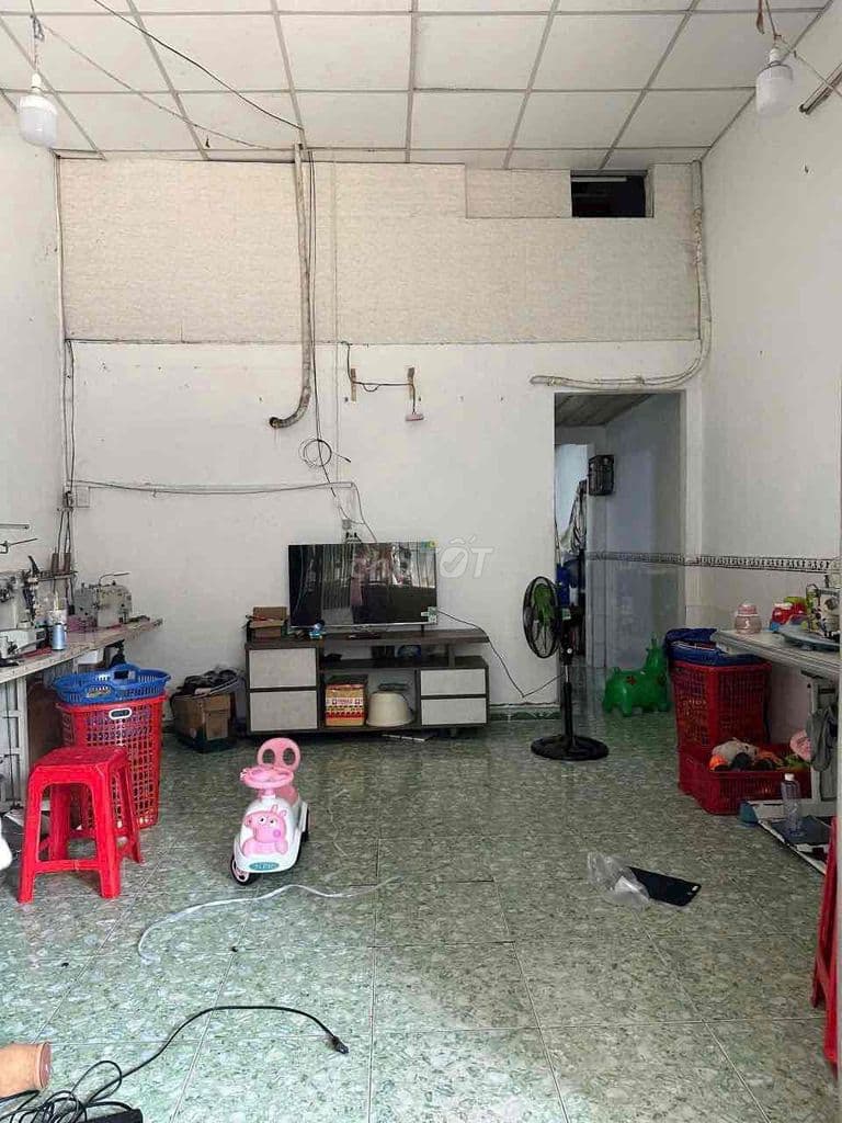 ⚜️ 𝓝𝓗À 𝓑Á𝓝 Liên khu 5-6, 4x10m, 1 lầu, Sát Chợ - Ảnh 2