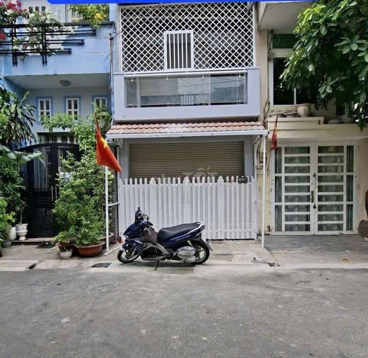 BÁN NHÀ KHU VIP ĐƯỜNG NGUYỄN HỒNG ĐÀO, P14, Q. TÂN BÌNH, TP.HCM