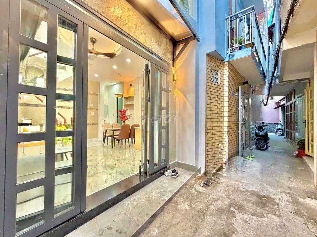 🌹🌹 NHÀ 4 TẦNG- HUỲNH VĂN BÁNH- P.CẦU KIỆU - DT 24M - Ảnh 3